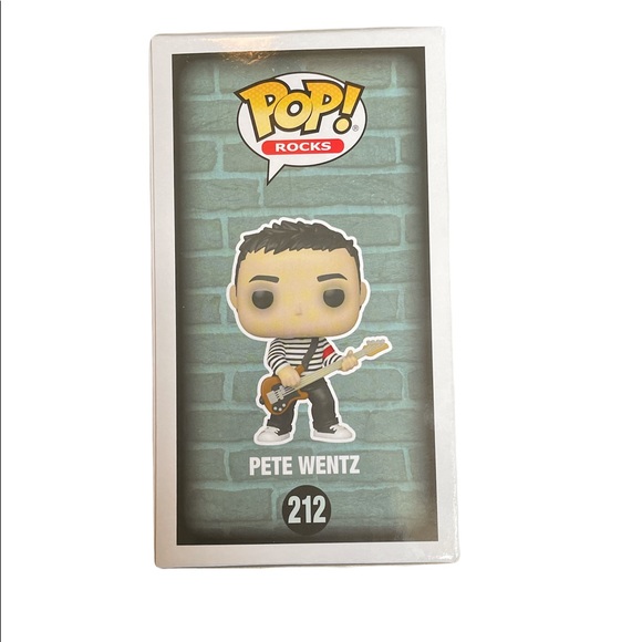 Funko Pop: Pete Wentz of Fall Out Boy (#212) - Picture 3 of 4